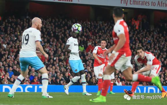  西汉姆联进攻多点开花，四球大胜深陷降级区的卢顿