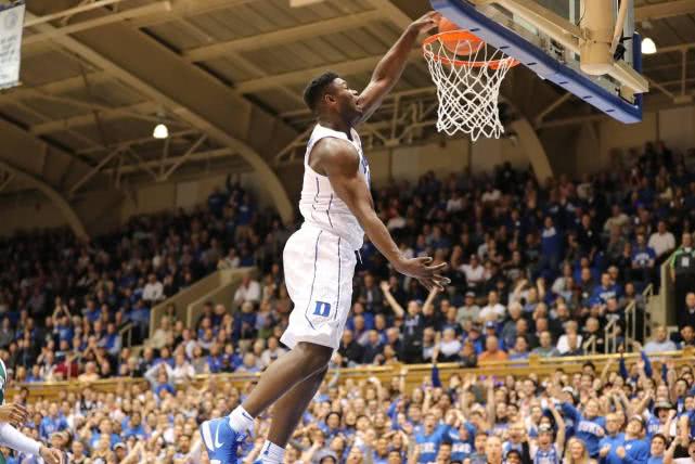  拉文扣篮大赛般表演，公牛主场大胜活塞重拾进攻火力