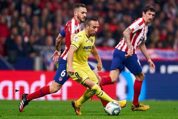  罗伊斯宝刀未老,德甲老将依旧掌控比赛节奏  